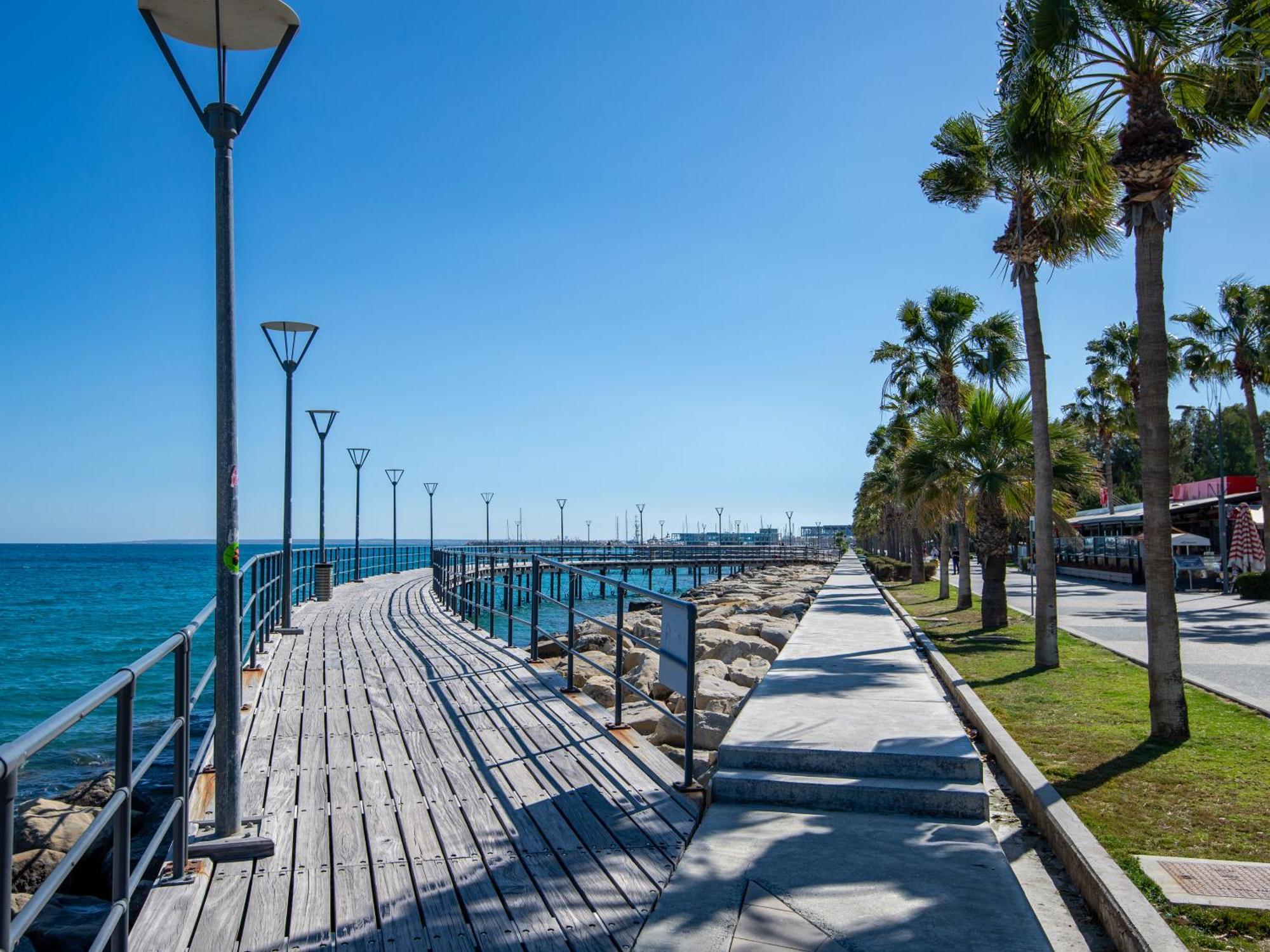 Sanders Crystal 1 Limassol Exterior photo